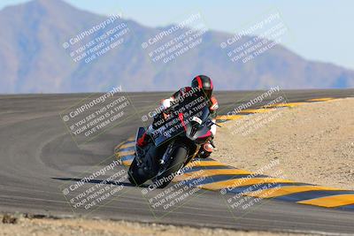 media/Jan-19-2023-Racers Edge (Thu) [[69d0b4dc55]]/B Group/Session 5 (Turn 12)/